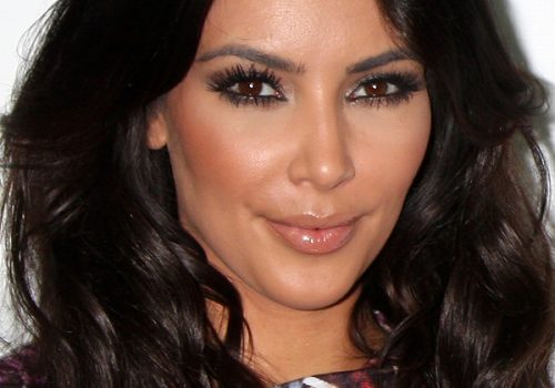 Kim Kardashian signature wavy style